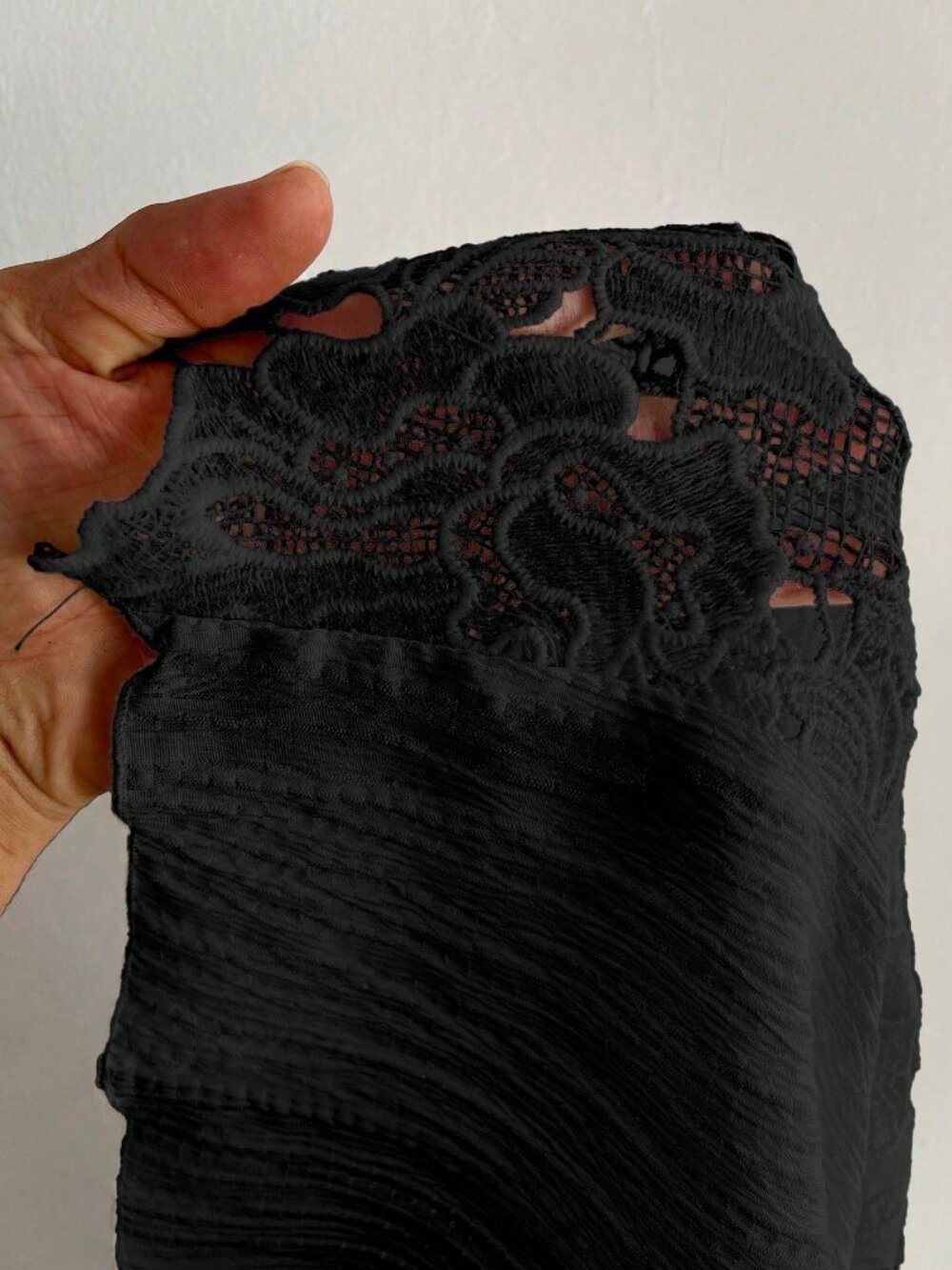 Black Casual Women's Plus Size Lace Patchwork Wide Leg Pants - Picture 4 of 7